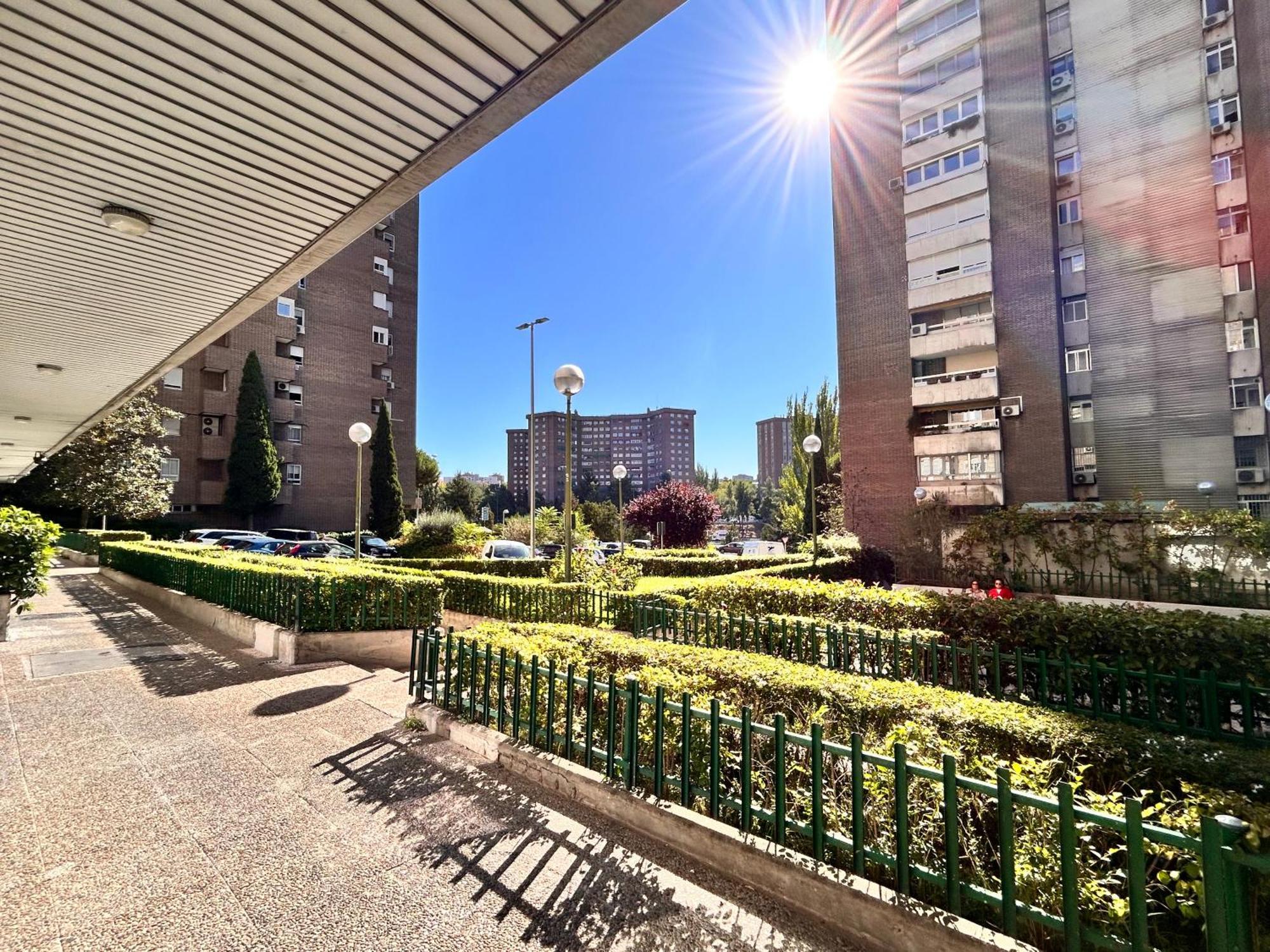 דירות מדריד Loft Desing Retiro מראה חיצוני תמונה
